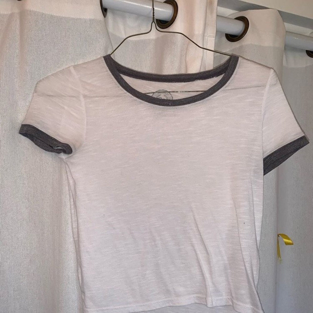 white cropped shirt